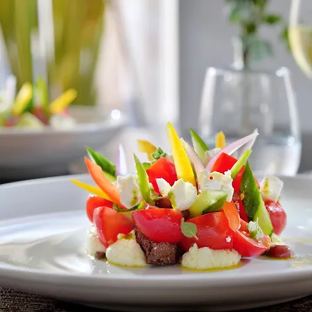 Hotell Athenaeum Grand 4*
